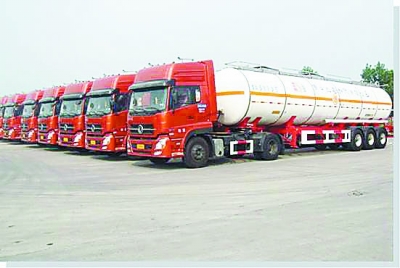 危險(xiǎn)品整車運(yùn)輸：安全、準(zhǔn)時(shí)、全程監(jiān)控
